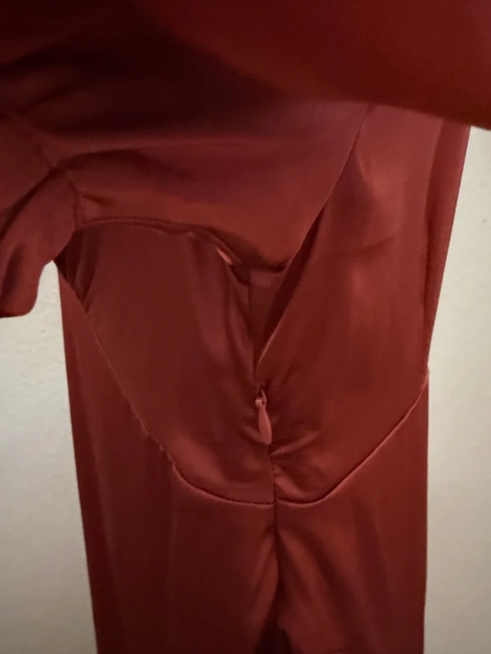 Satin Rust Orange V-Neck Maxi Dress with Puff Sleeves - Picture 5 of 6